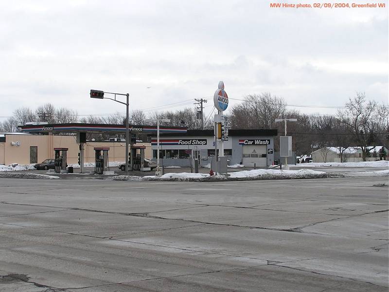 Amoco at Loomis Road and Layton Avenue, Greenfield WI