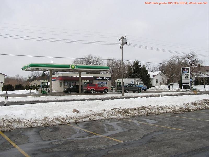 Amoco at Loomis Road and Long Lake Road, Wind Lake WI