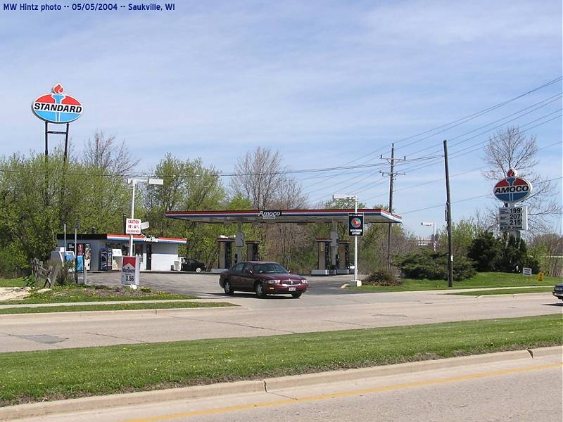 Amoco on WIS-33 and I-43, Saukville WI