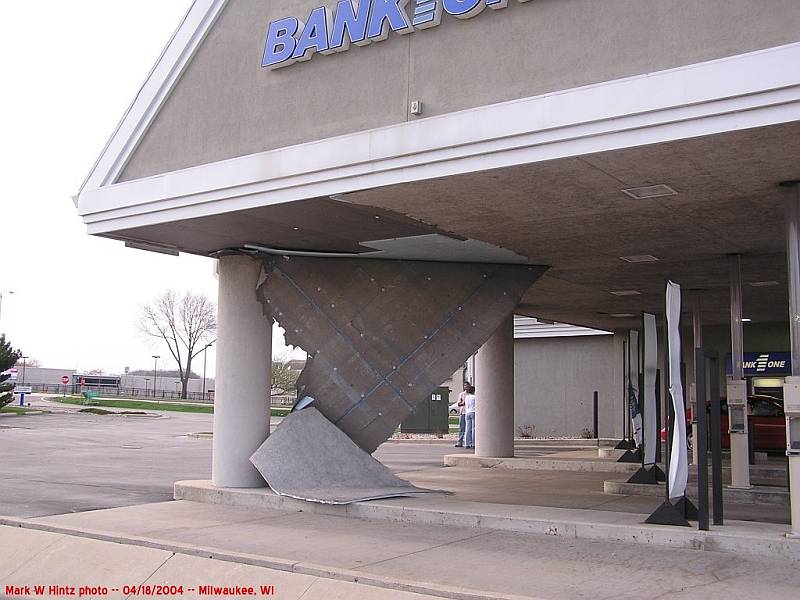 wind damage to the canopy at Bank1One