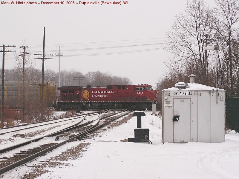 CP GE AC4400CW 8612 detour