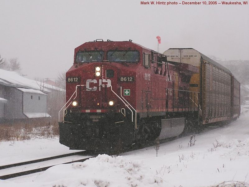 CP GE AC4400CW 8612 detouring through Waukesha