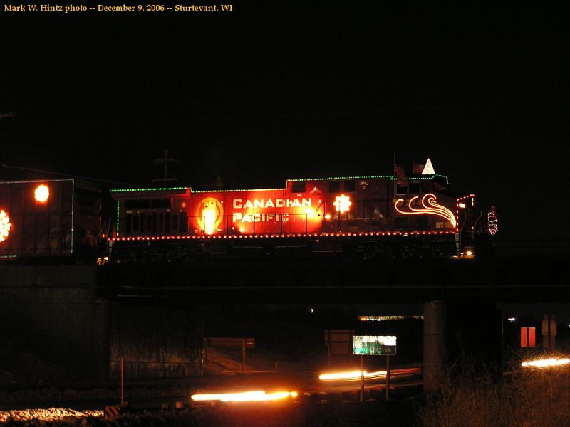 CP GE AC4400CW 9714 decorated for the Holiday Train