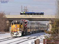 UPY 729, Metra cars, MCTS bus