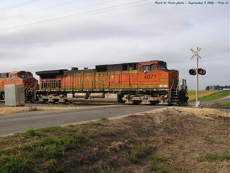 BNSF GE C44-9W 4071