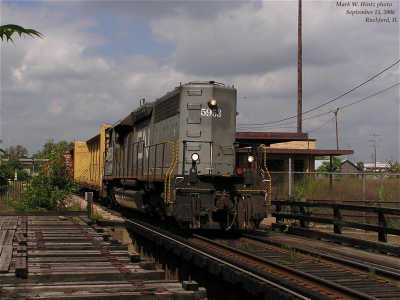 GTW EMD SD40-2 5953 (CN, ex-KCS)