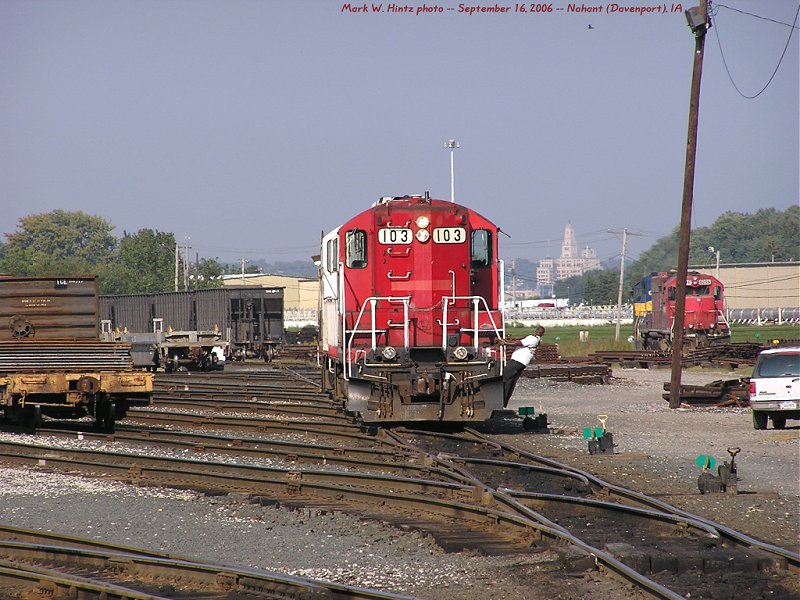 ICE EMD GP9 103 (ex-IMRL/SOO)