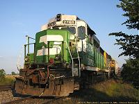 BNSF EMD GP39E 2748 (ex-BN)