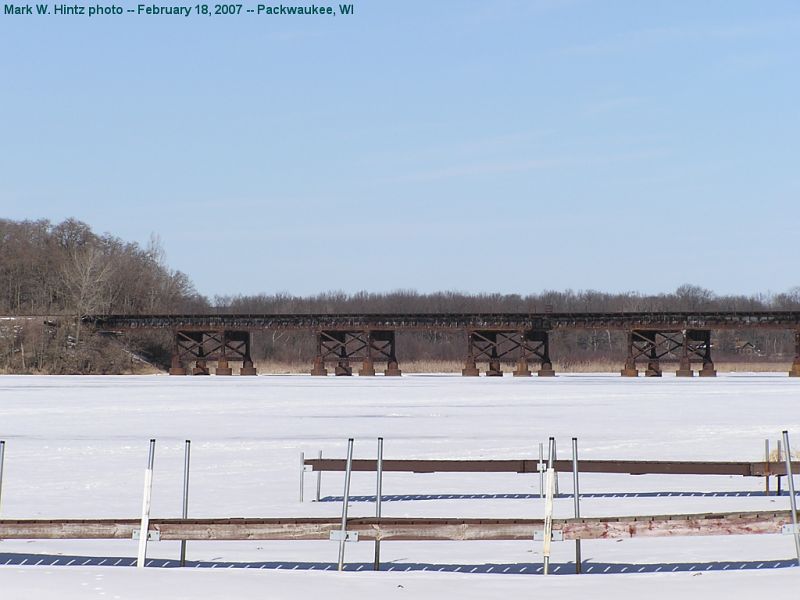 Union Pacific bridge over Buffalo Lake