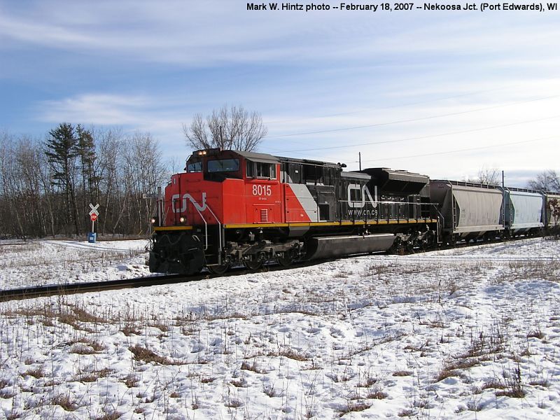 CN EMD SD70M-2 8015