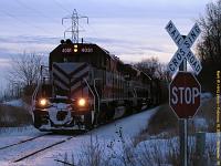 WSOR EMD SD40-2 4051 on the JH16 and a Gardner crossbuck