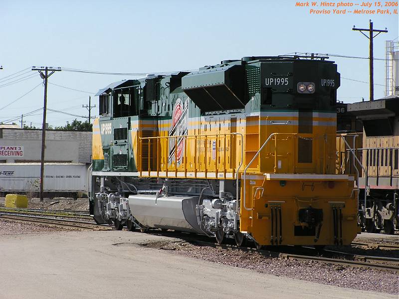 UP 1995 C&NW Heritage Unit at Proviso