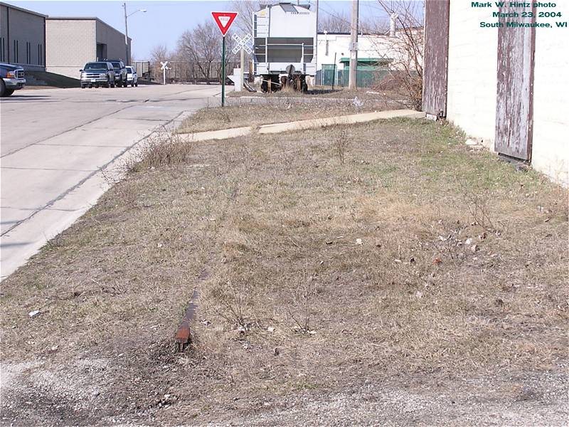 forgotten rails from the South Milwaukee Spur