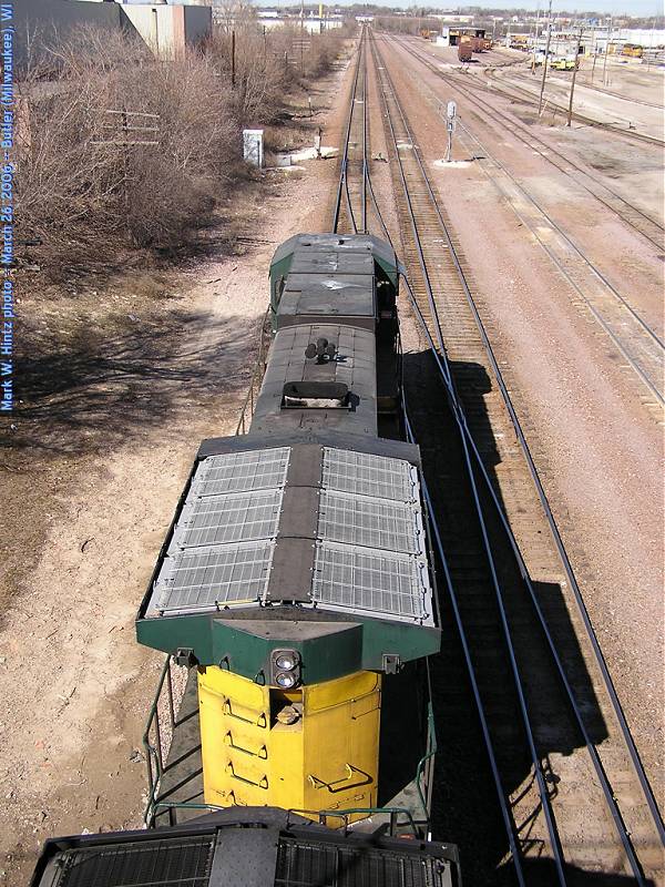 CNW 8575 at Butler Yard