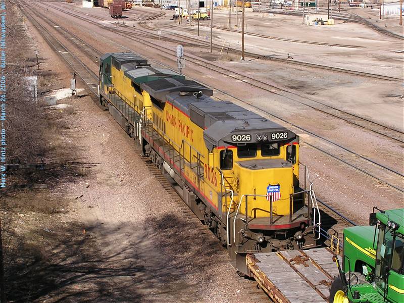 CNW 8575 and UP 9026 at Butler Yard