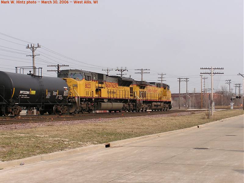 UP 7177 & 8033