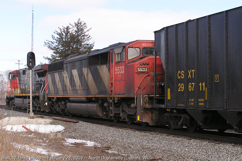 CN EMD SD60F 5533