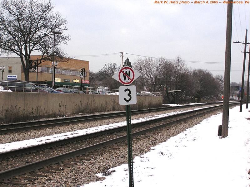 no-whistle post on Canadian Pacific in Wauwatosa, WI