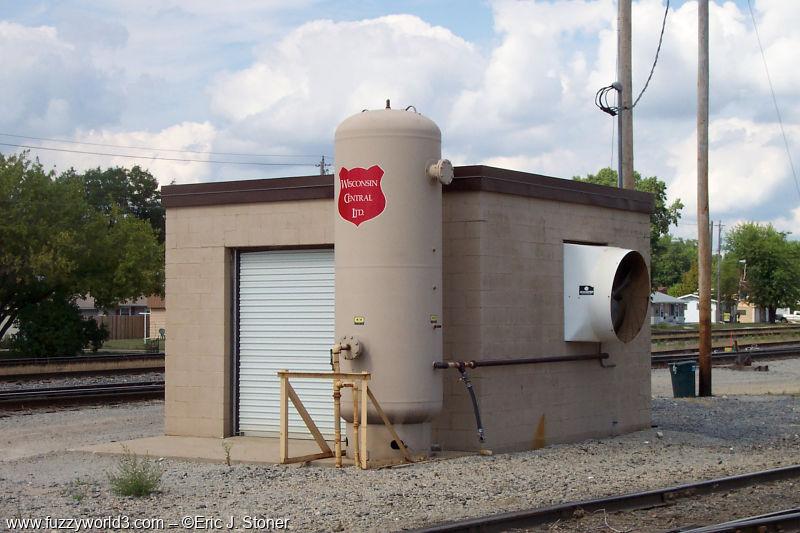 Wisconsin Central herald on tank