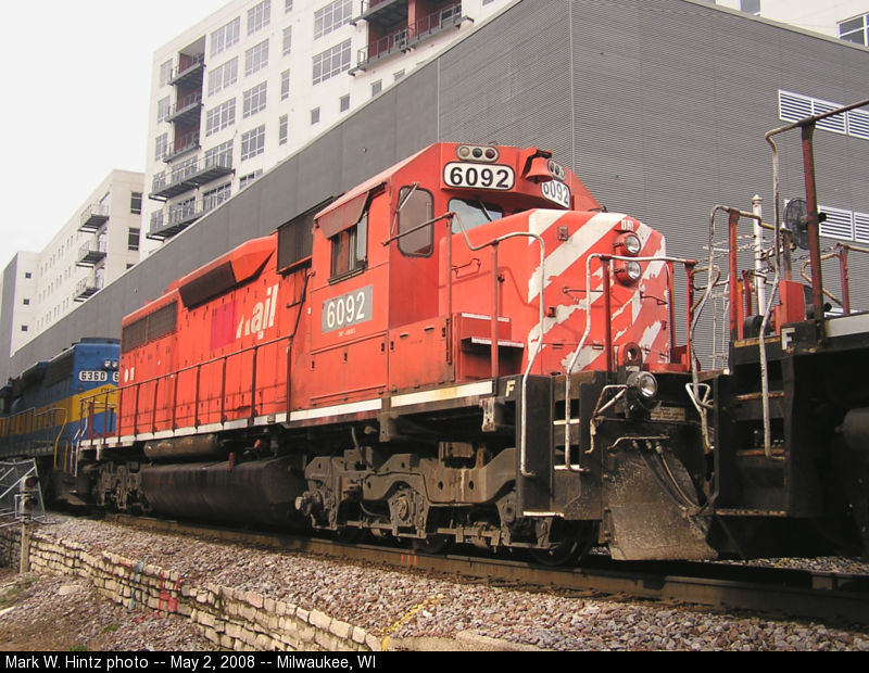 DME EMD SD40-3 6092 (ex-CP)