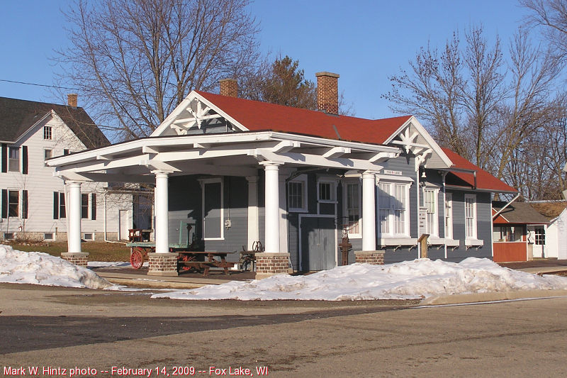 Fox Lake depot