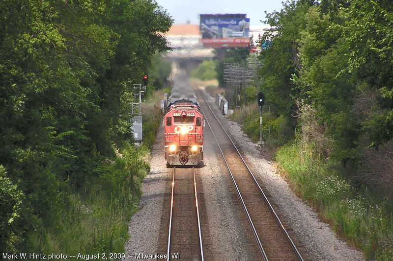 CP EMD SD40-2 5907