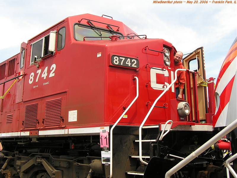 CP 8742, Fuzzy