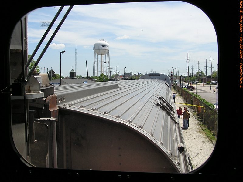 Metra 8526 cab view