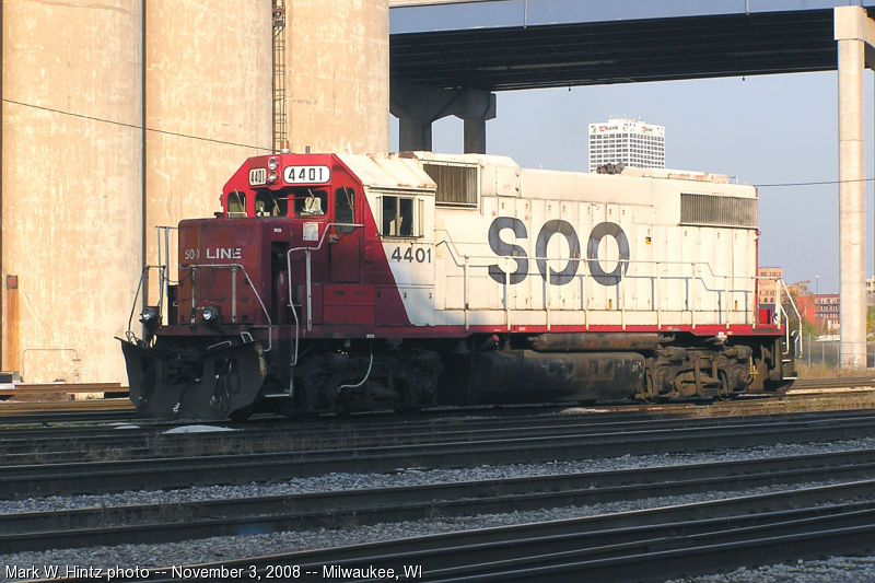 SOO EMD GP38-2 4401