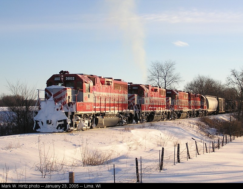 WSOR EMD GP38AC 3802