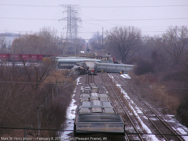 derailment on Union Pacific Milwaukee Sub at Bain