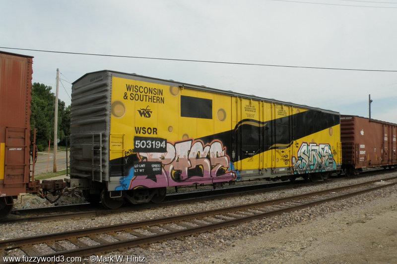 WSOR insulated boxcar 503194, no longer marked for "Sargento"